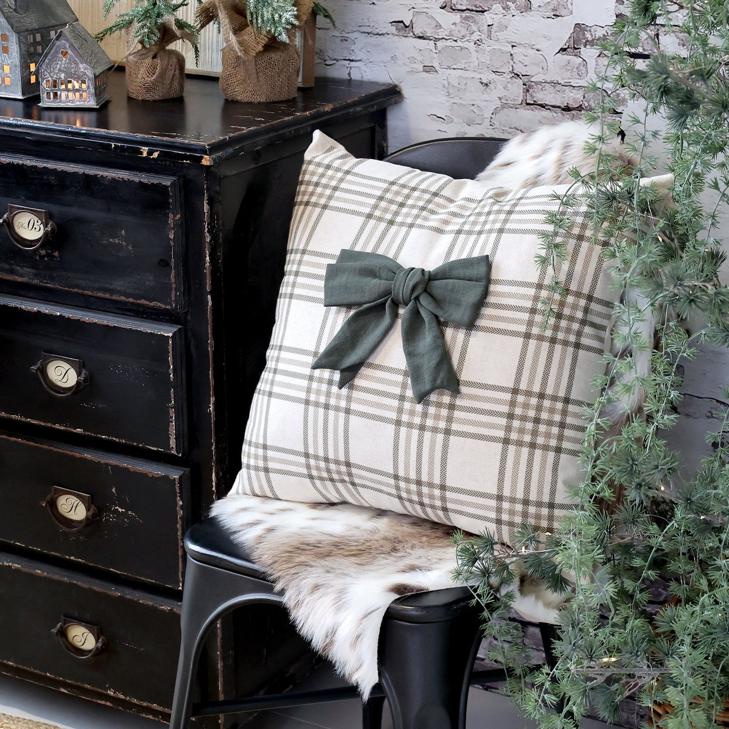 Green Checked Cushion Cover with Bow