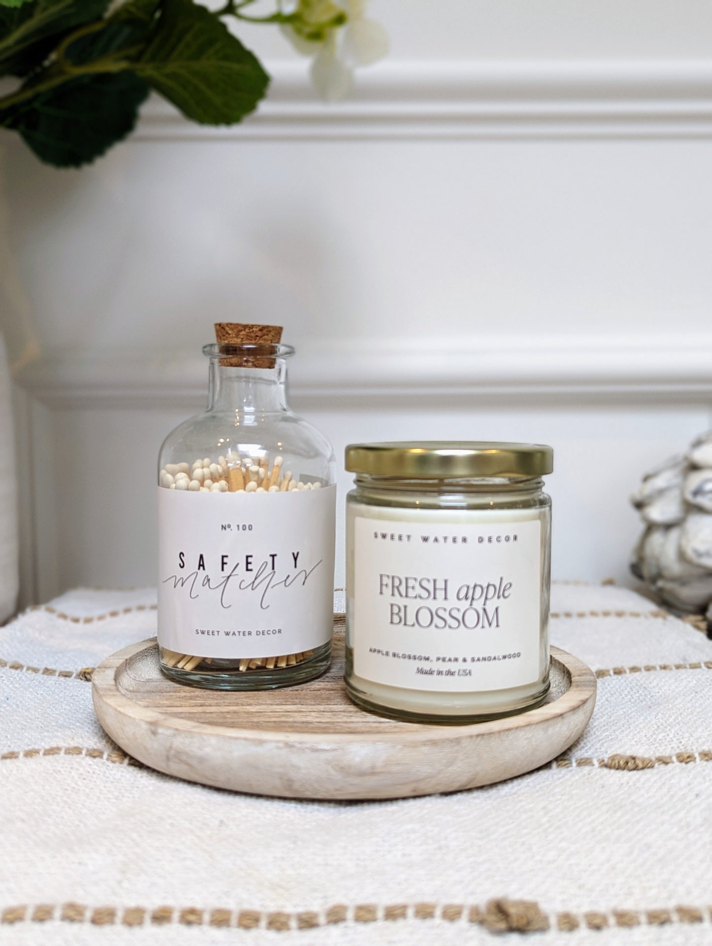 Fresh Apple Blossom Candle Jar
