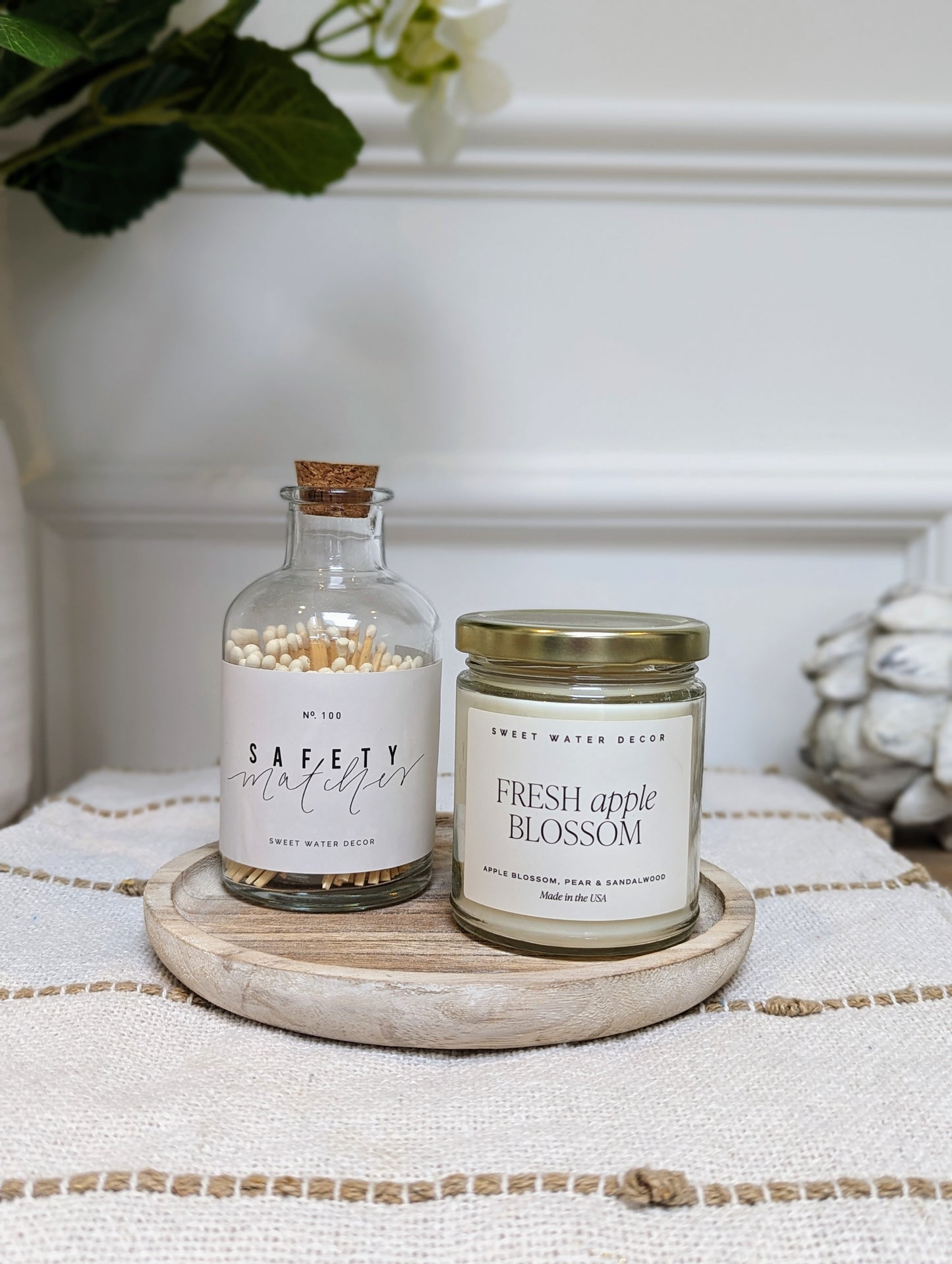 Fresh Apple Blossom Candle Jar