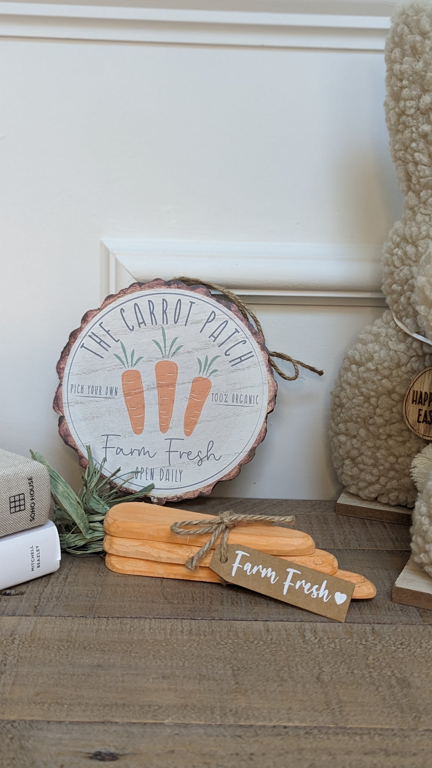 Carrot Patch Hanger