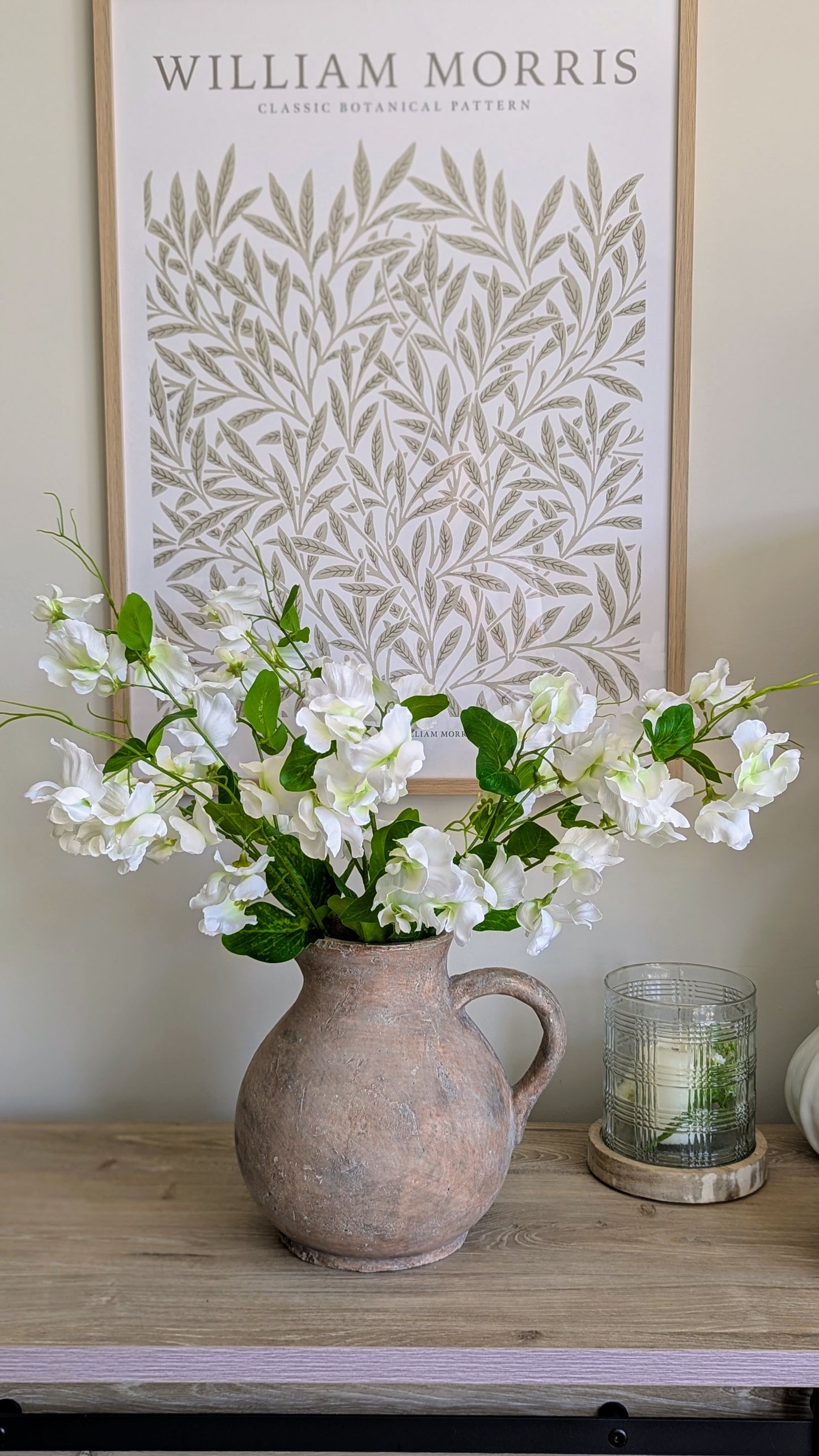White Sweetpea Stems