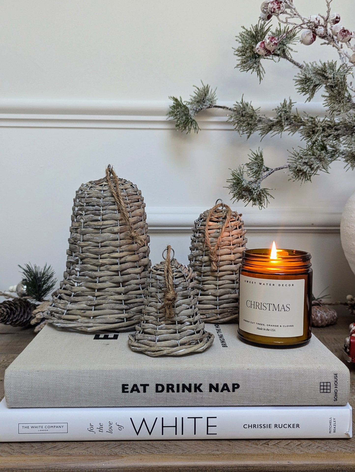 Wicker Bell Decoration