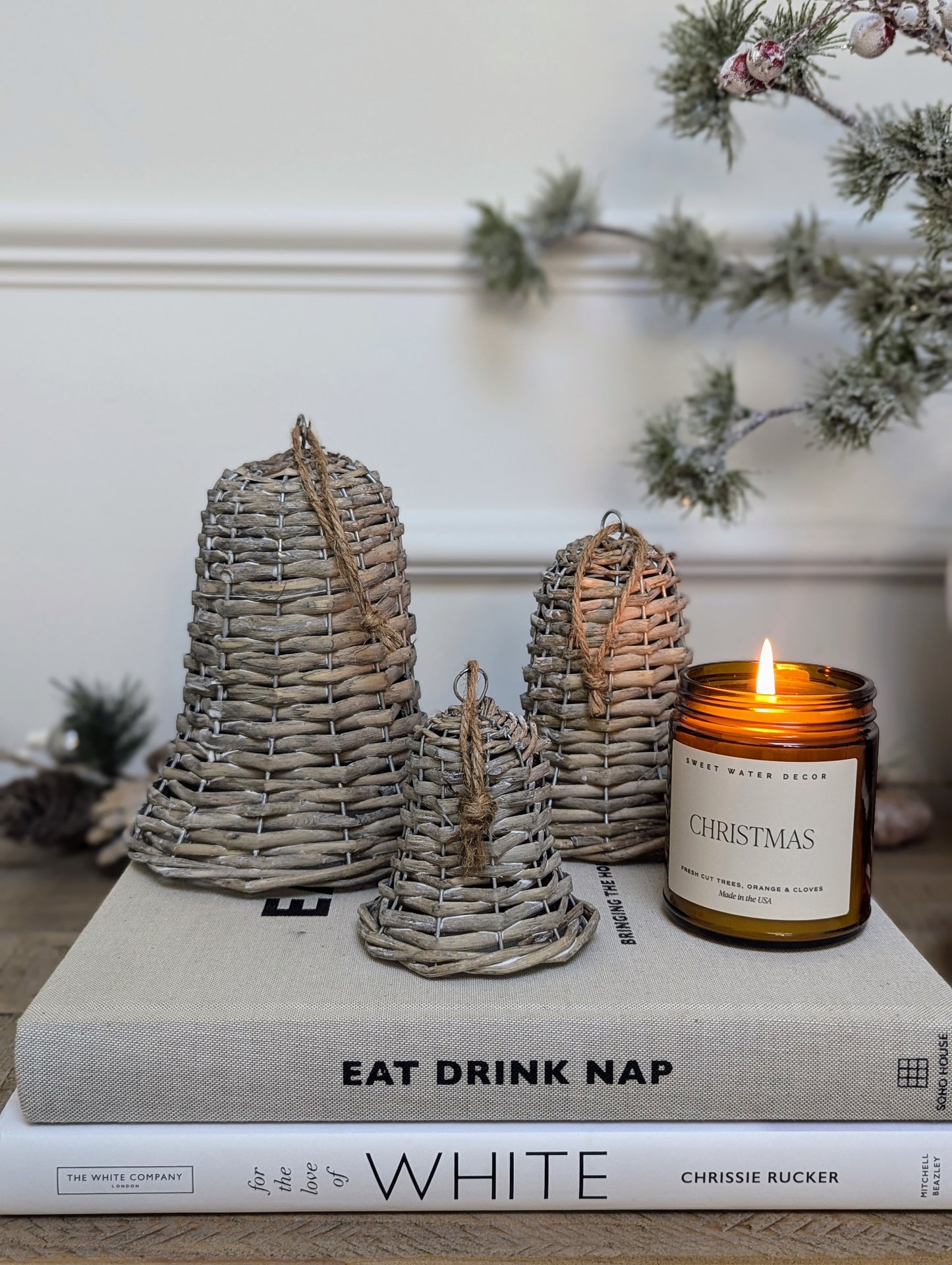 Wicker Bell Decoration