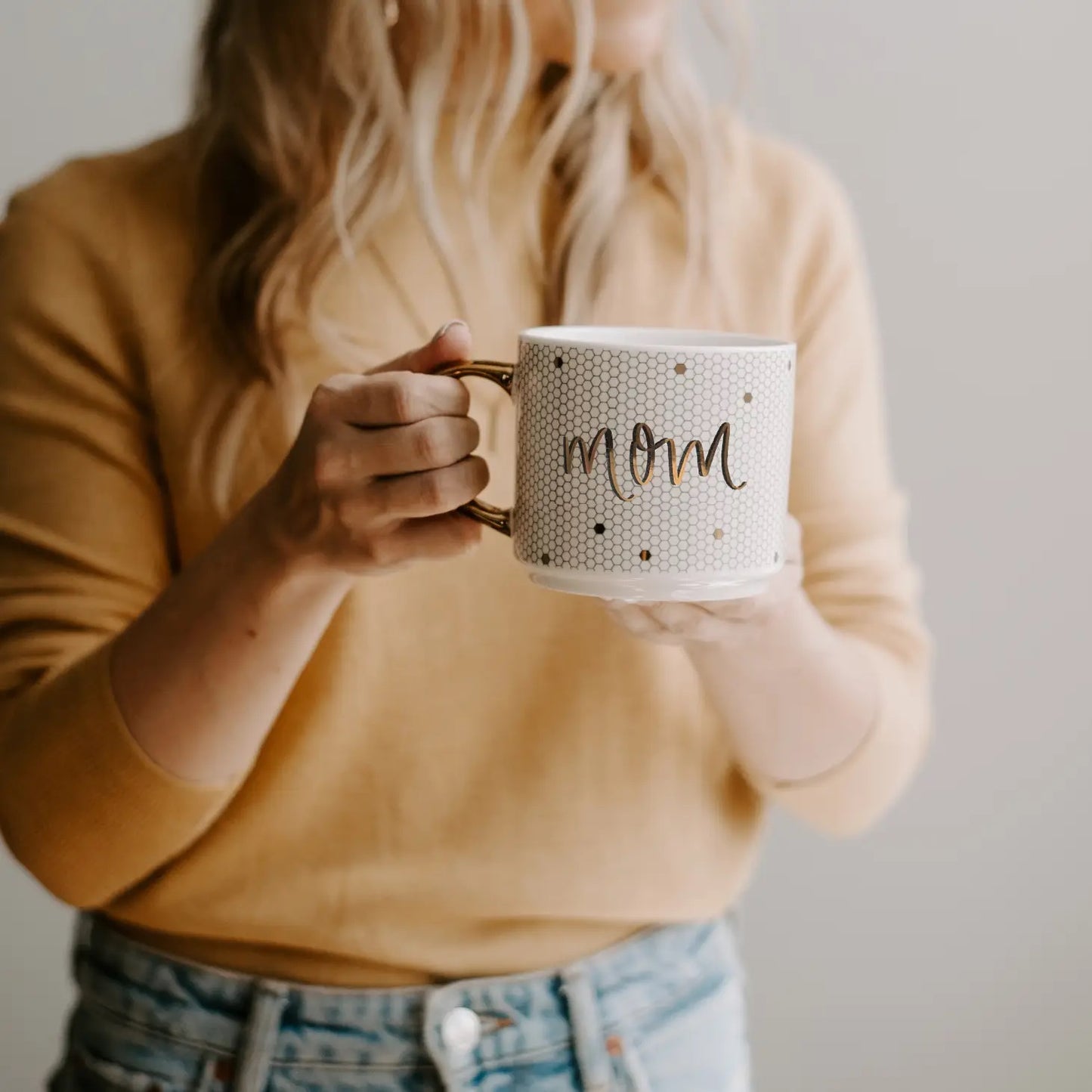 Gold Tiled 'Mom' Mug