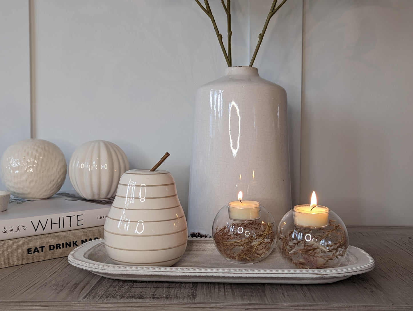 Pampas Filled Tea Light Holder
