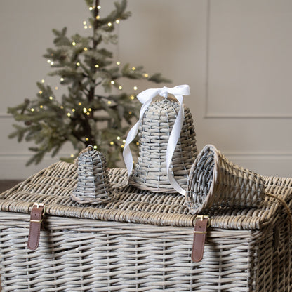 Wicker Bell Decoration
