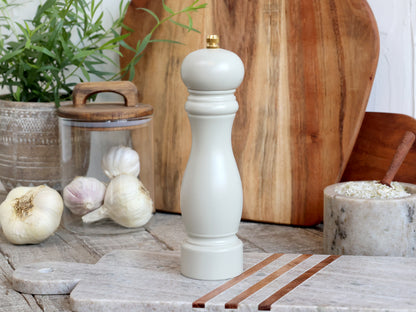 Salt and Pepper Grinder Set Latte