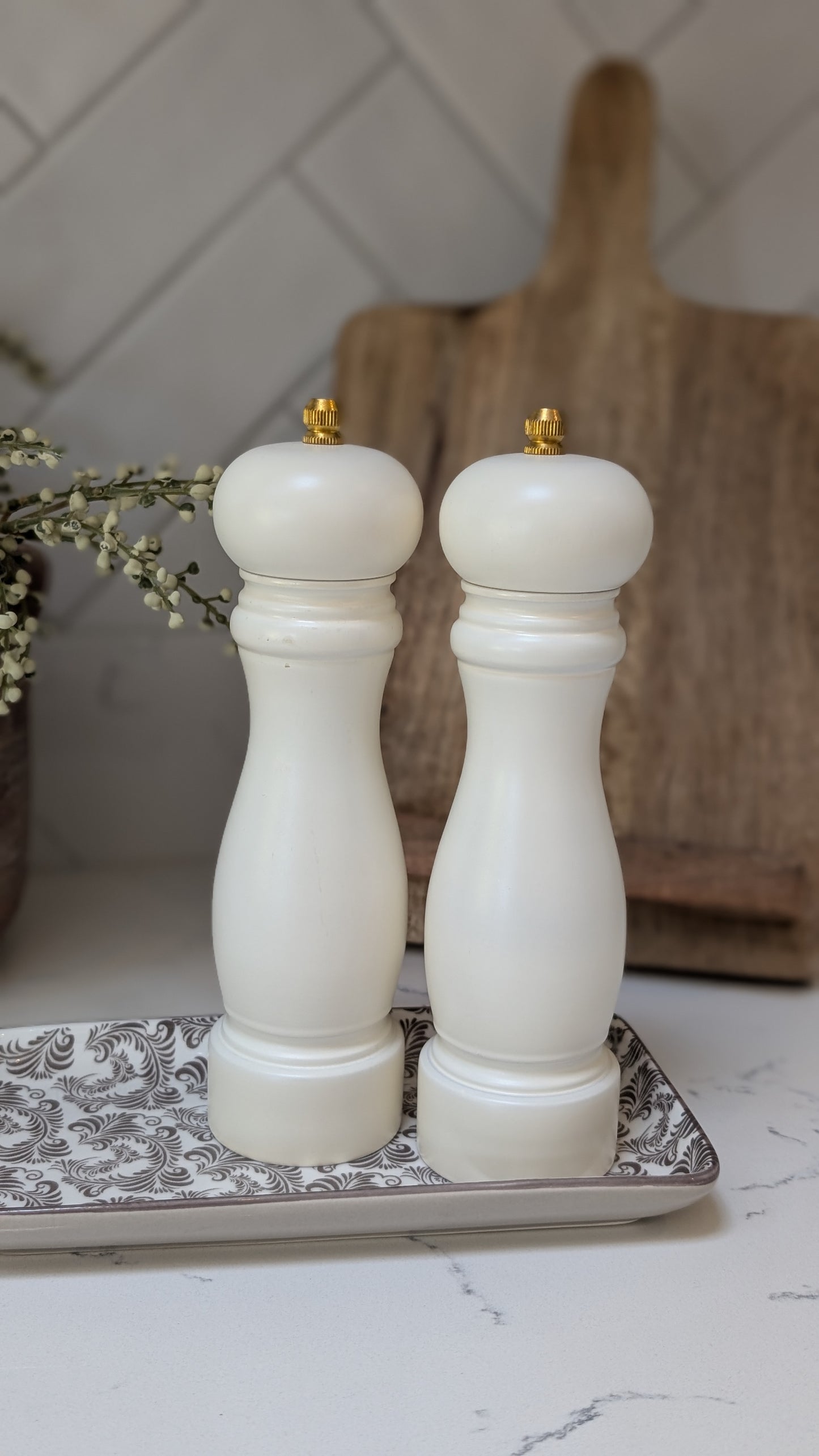 Salt and Pepper Grinder Set Cream