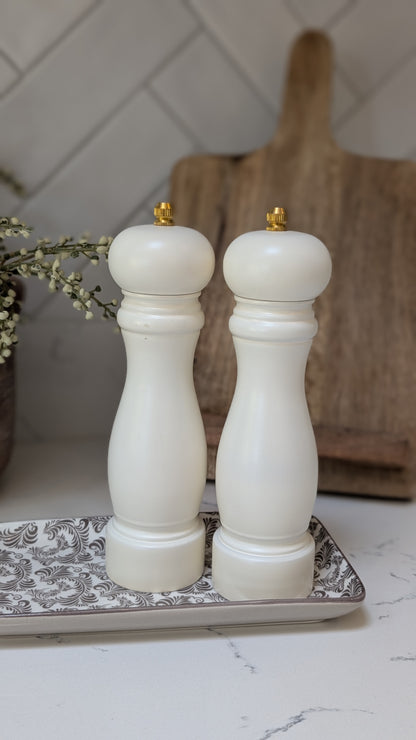 Salt and Pepper Grinder Set Cream