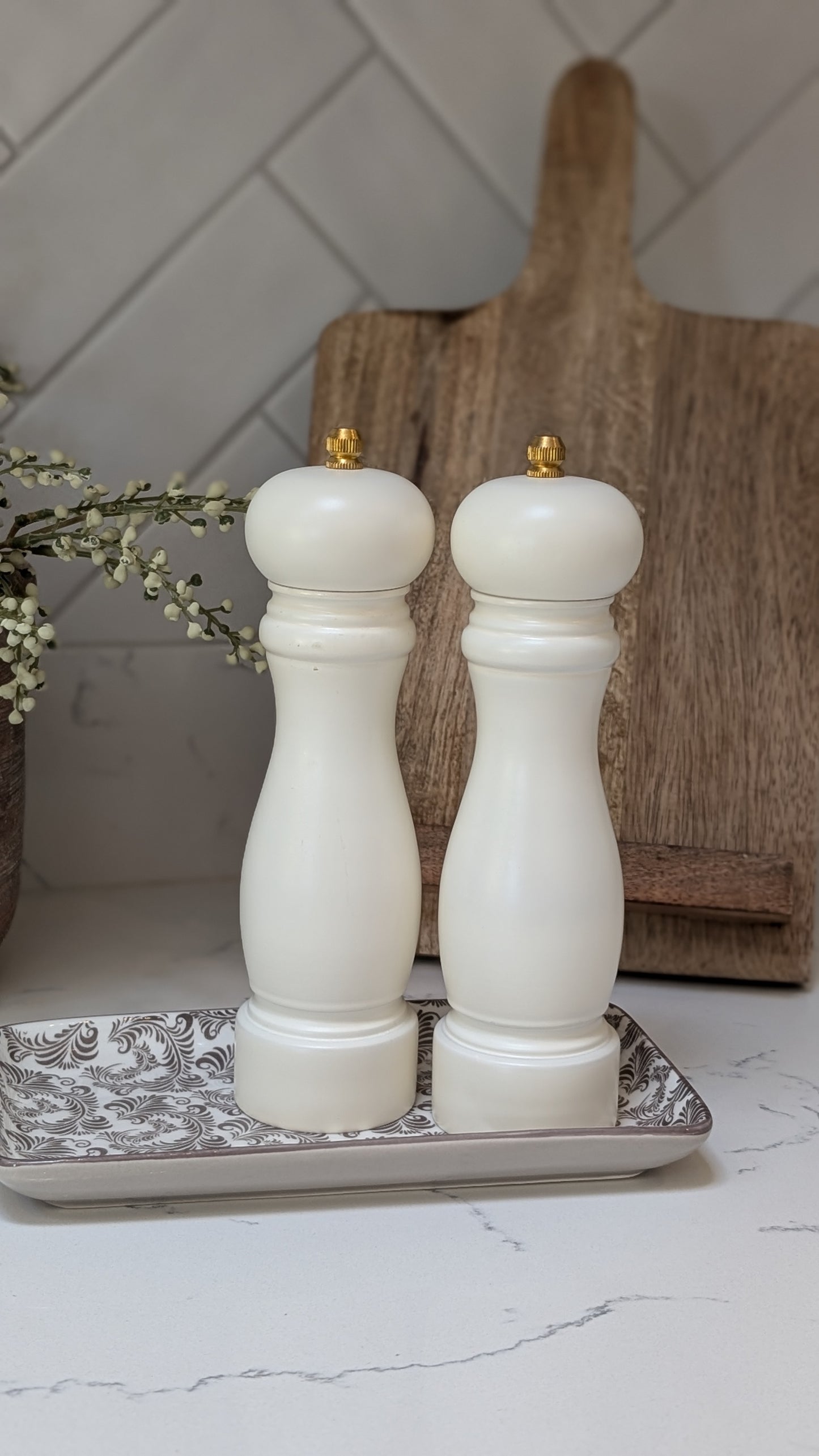 Salt and Pepper Grinder Set Cream