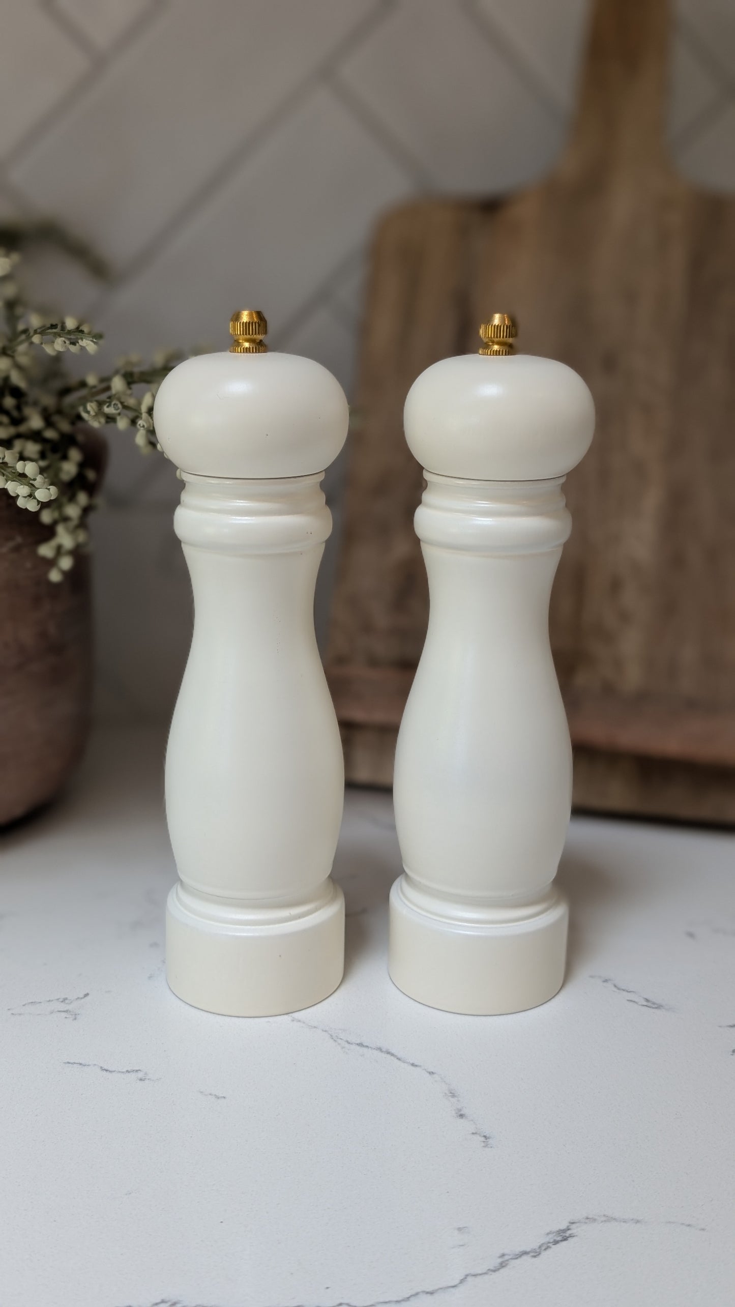 Salt and Pepper Grinder Set Cream