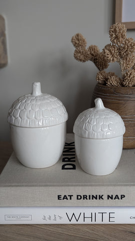 White Acorn Pot