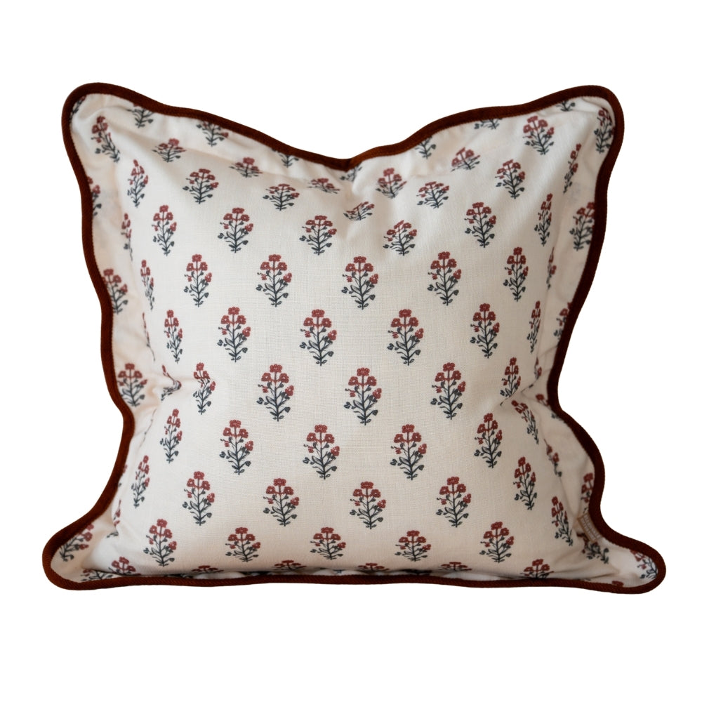 Christmas Print Scallop Edged Cushion Cover