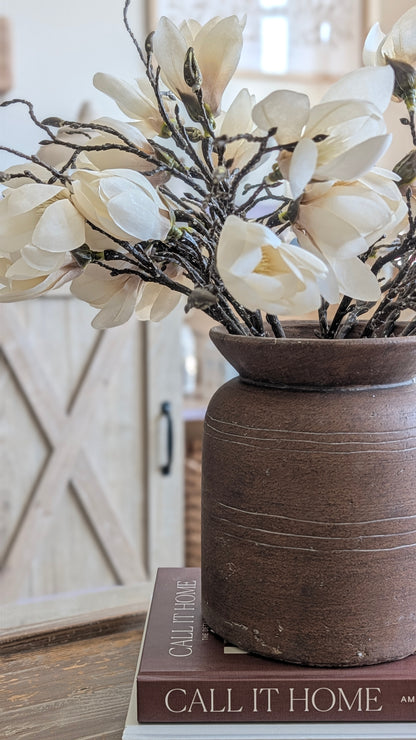 Short Stem Magnolia