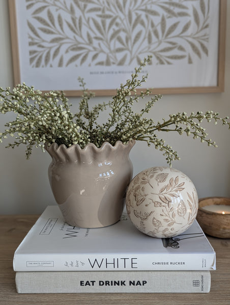 Evie Ruffle Vase