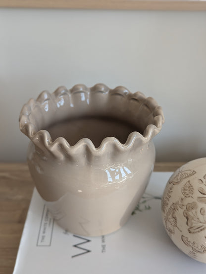 Evie Ruffle Vase