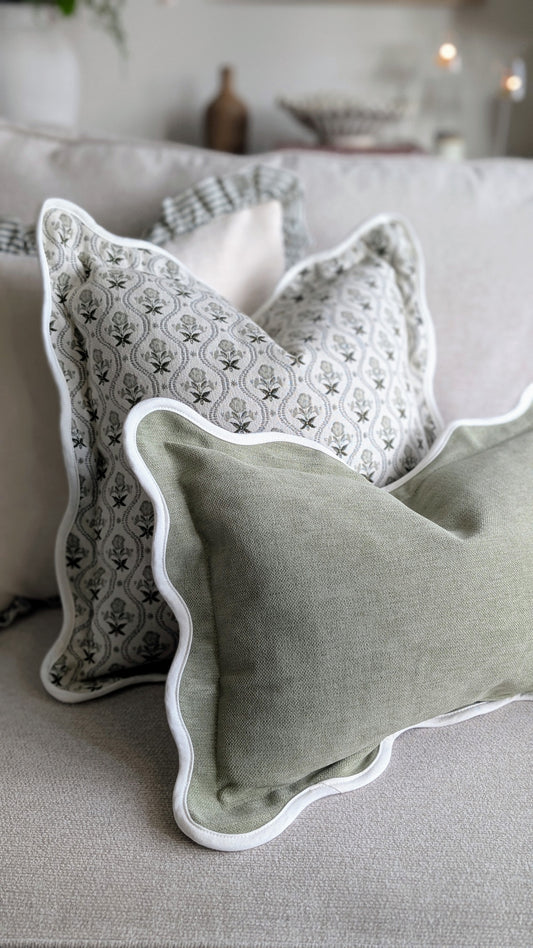 Green Vintage Scallop Edged Cushion Cover