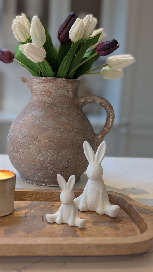 Set of 2 Sitting Rabbits