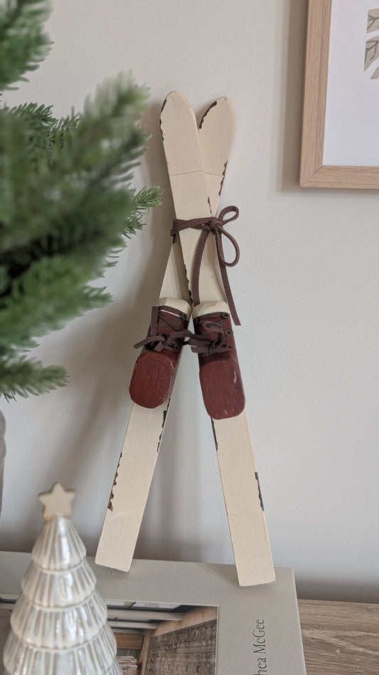 Vintage Skiis