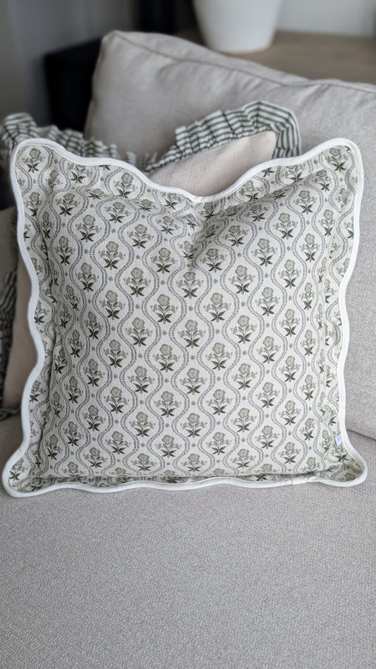 Green Vintage Scallop Edged Cushion Cover