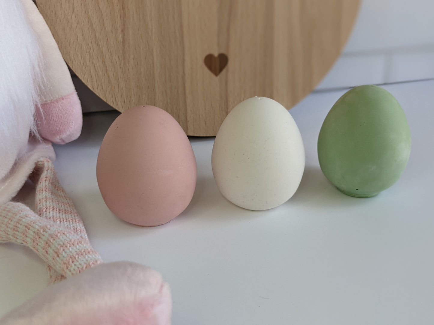 Jesmonite Egg Ornament