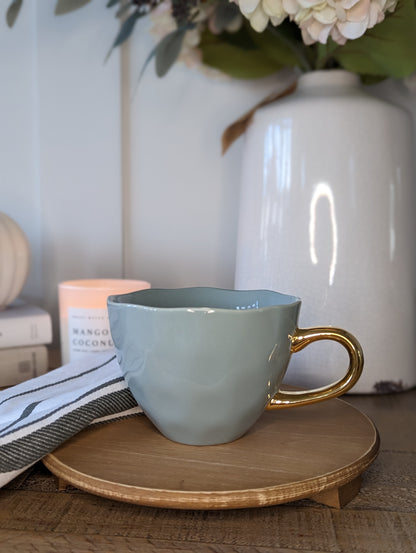 Scallop Edged Mugs