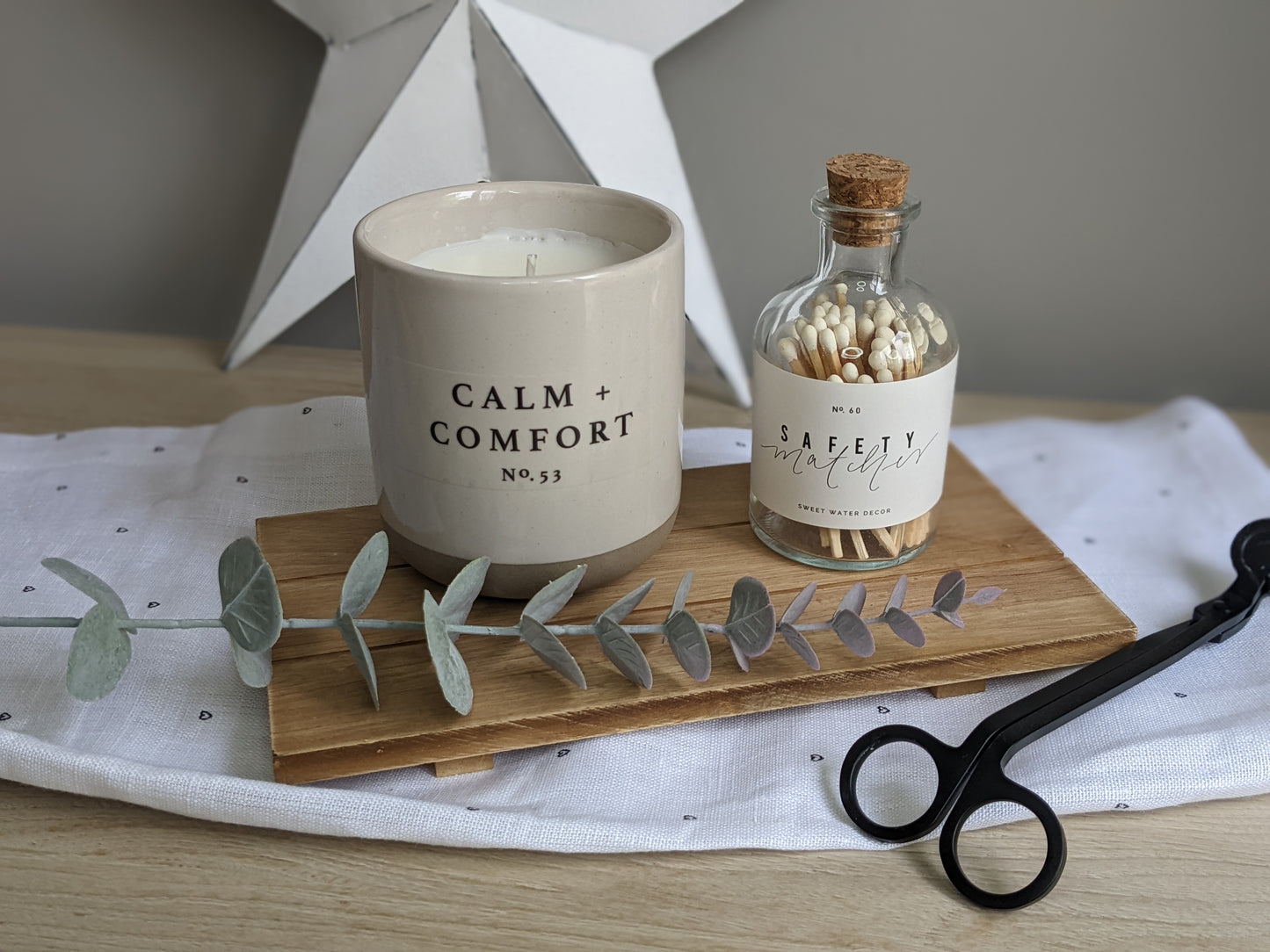 Natural Raised Wooden Tray