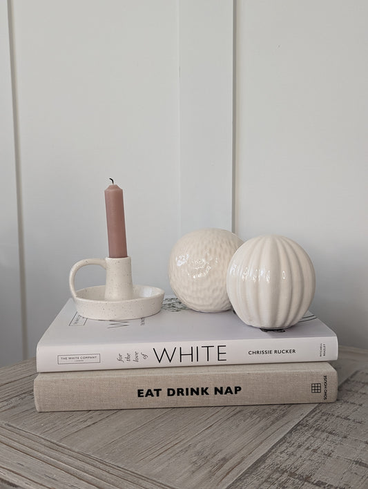 White Ceramic Spheres