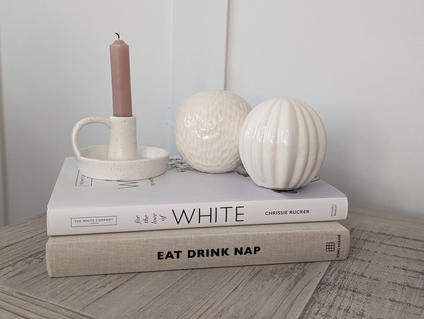 White Ceramic Spheres